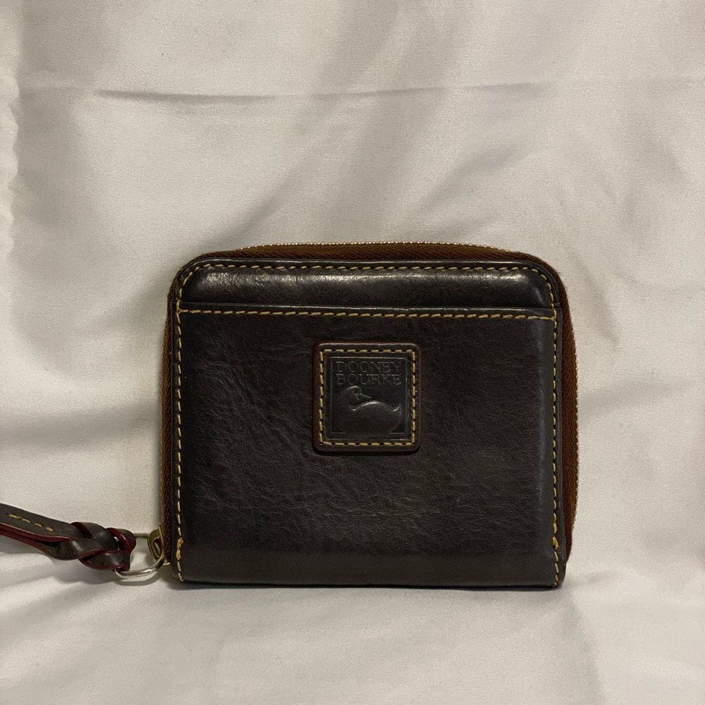 Dooney & Bourke zip around wallet slate Florentine
